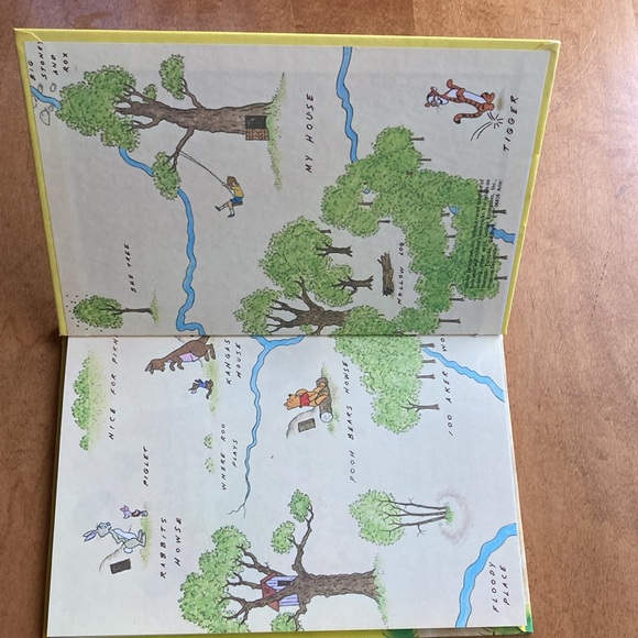 BOGO Disney's Winnie the Pooh And Tigger Too 1975 Book - Picture 11 of 11